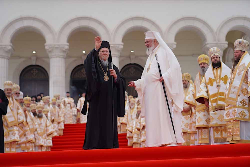 3CFAEB73-5113-4E0A-9BD6-89585CA34707